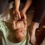 Babymassage, having fun.